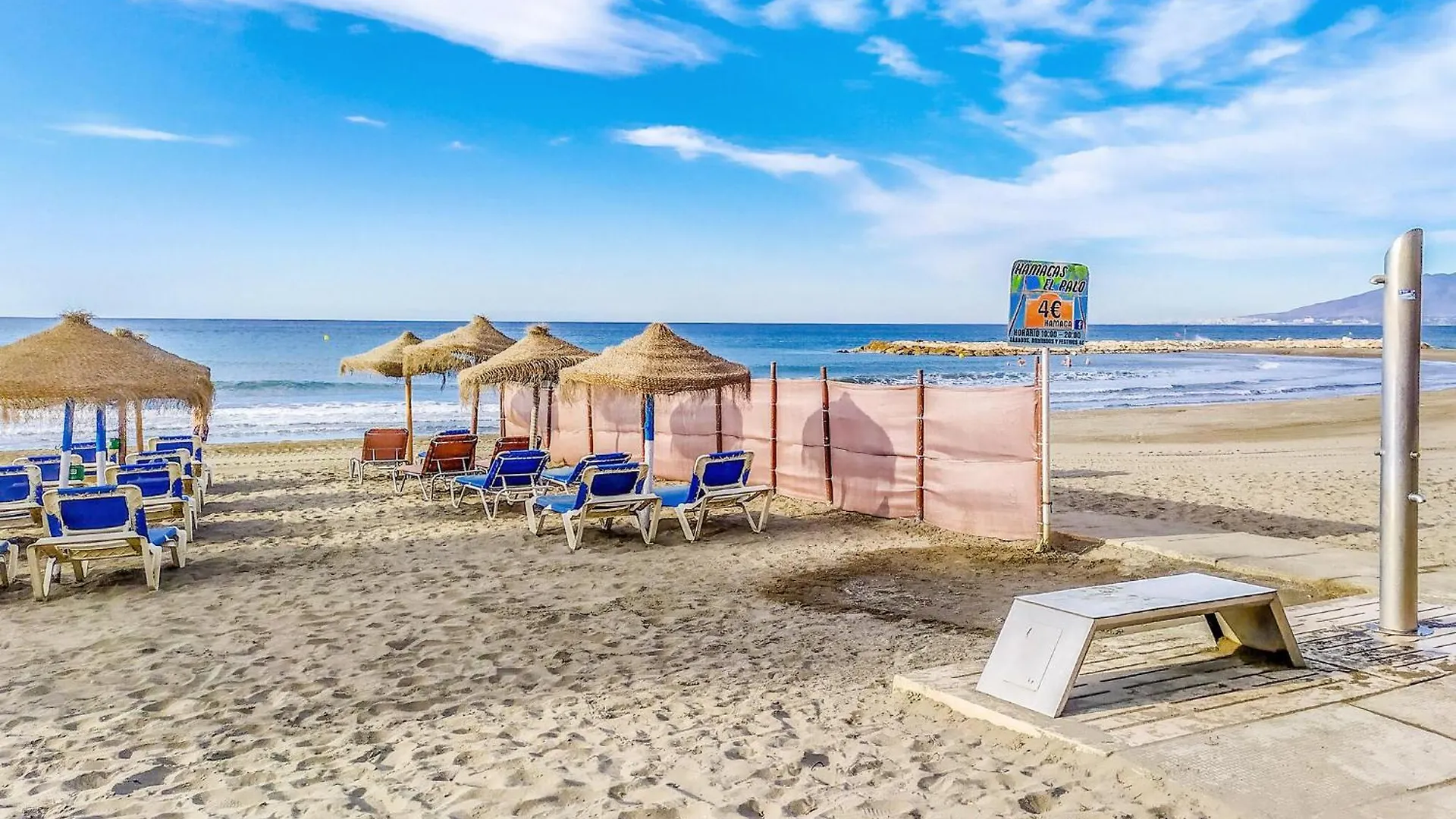 Awesome Apartment In Malaga With Kitchenette